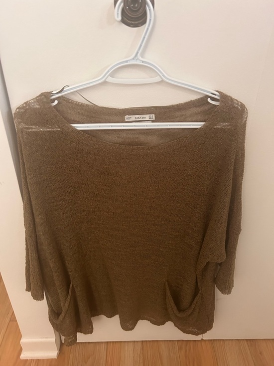 Zara Tops - ZARA Olive Green Lightweight Scoop-Neck Sweater